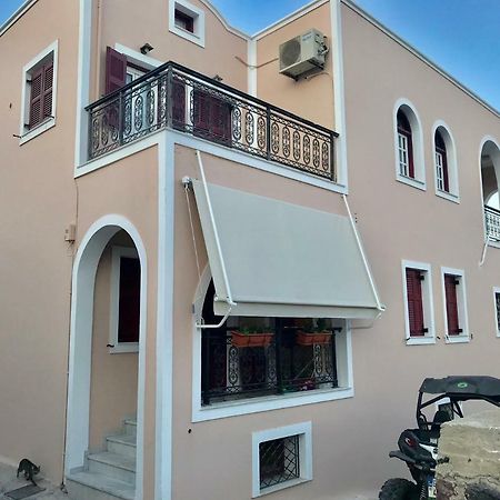 Fira Home 2 Eksteriør bilde